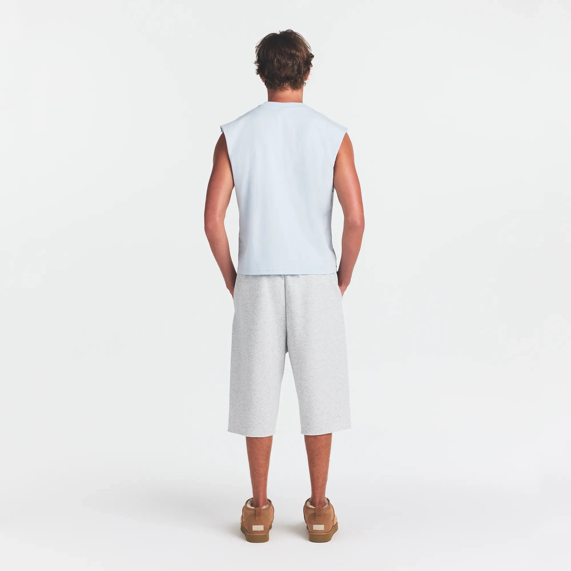 HEAVYWEIGHT COTTON MENS CROPPED TANK | ATMOSPHERE ON A MODEL BACK VIEW @ | FOCUS: 0.0, 1.0, 0.9