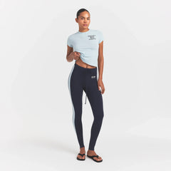 WORN IN JERSEY T-SHIRT | OPAL HIDDEN HILLS ON A MODEL FRONTVIEW @ | FOCUS: 0.0, 1.0, 0.9
