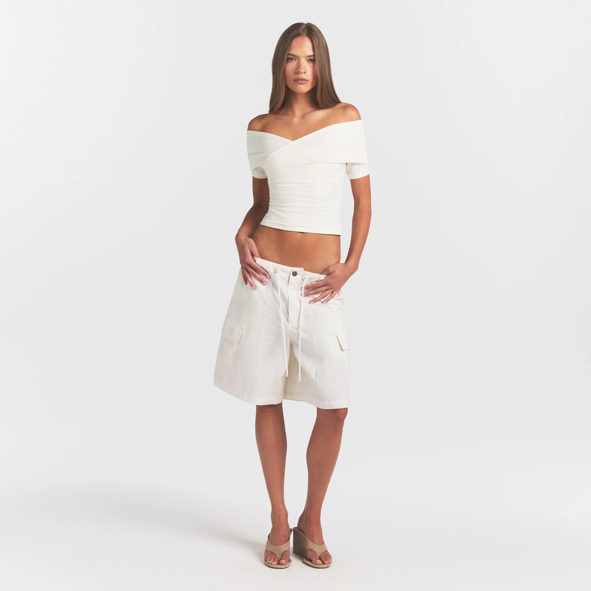 COTTON JERSEY WRAP TOP | MARBLE ON A MODEL FRONT VIEW @ | FOCUS: 0.0, 1.0, 0.9