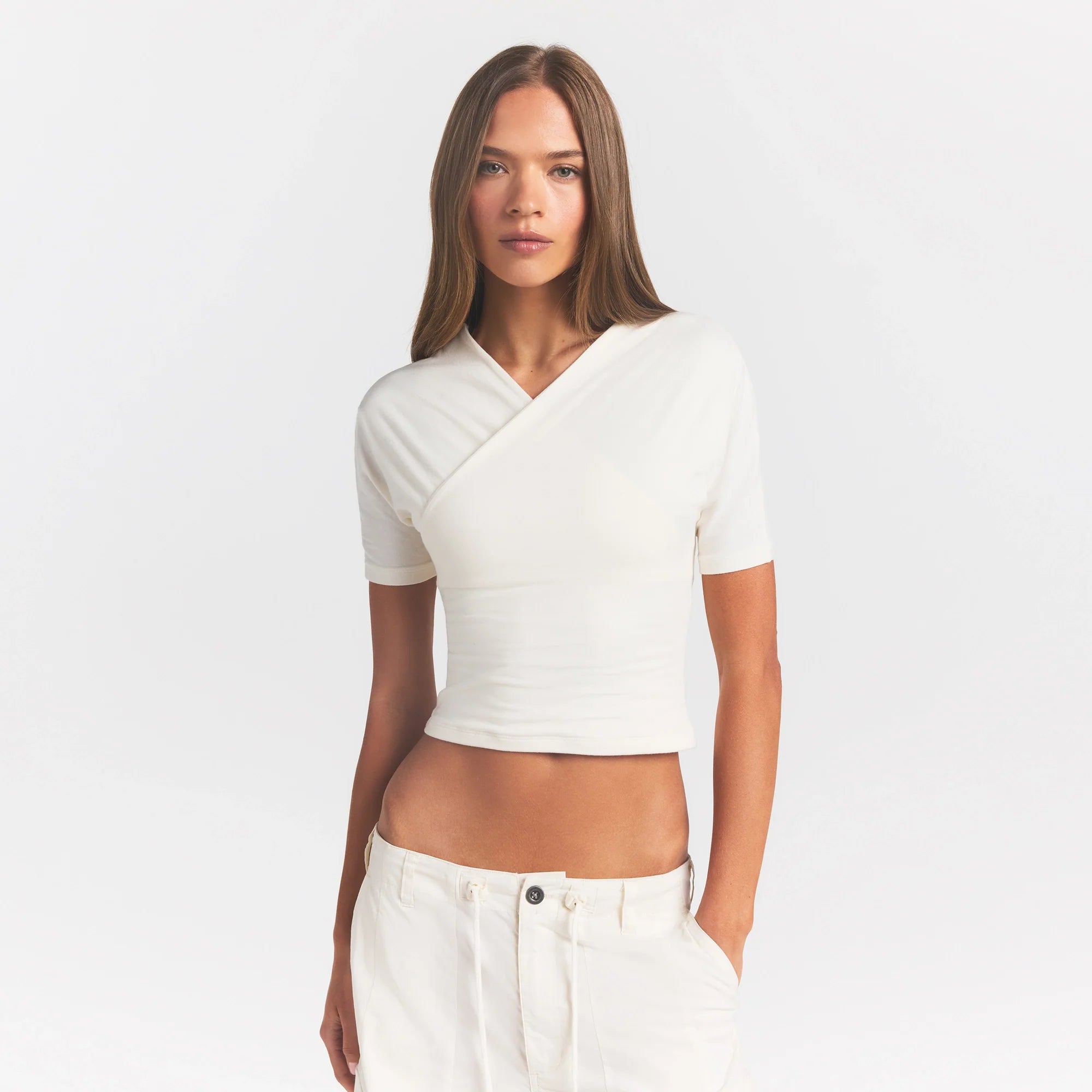 COTTON JERSEY WRAP TOP | MARBLE ON A MODEL SIDE VIEW @ | FOCUS: 0.0, 1.0, 0.9