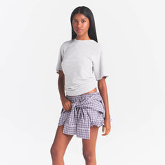 WORN IN JERSEY KNOT BACK T-SHIRT | LIGHT HEATHER GREY ON A MODEL FRONT VIEW @ | FOCUS: 0.0, 1.0, 0.9