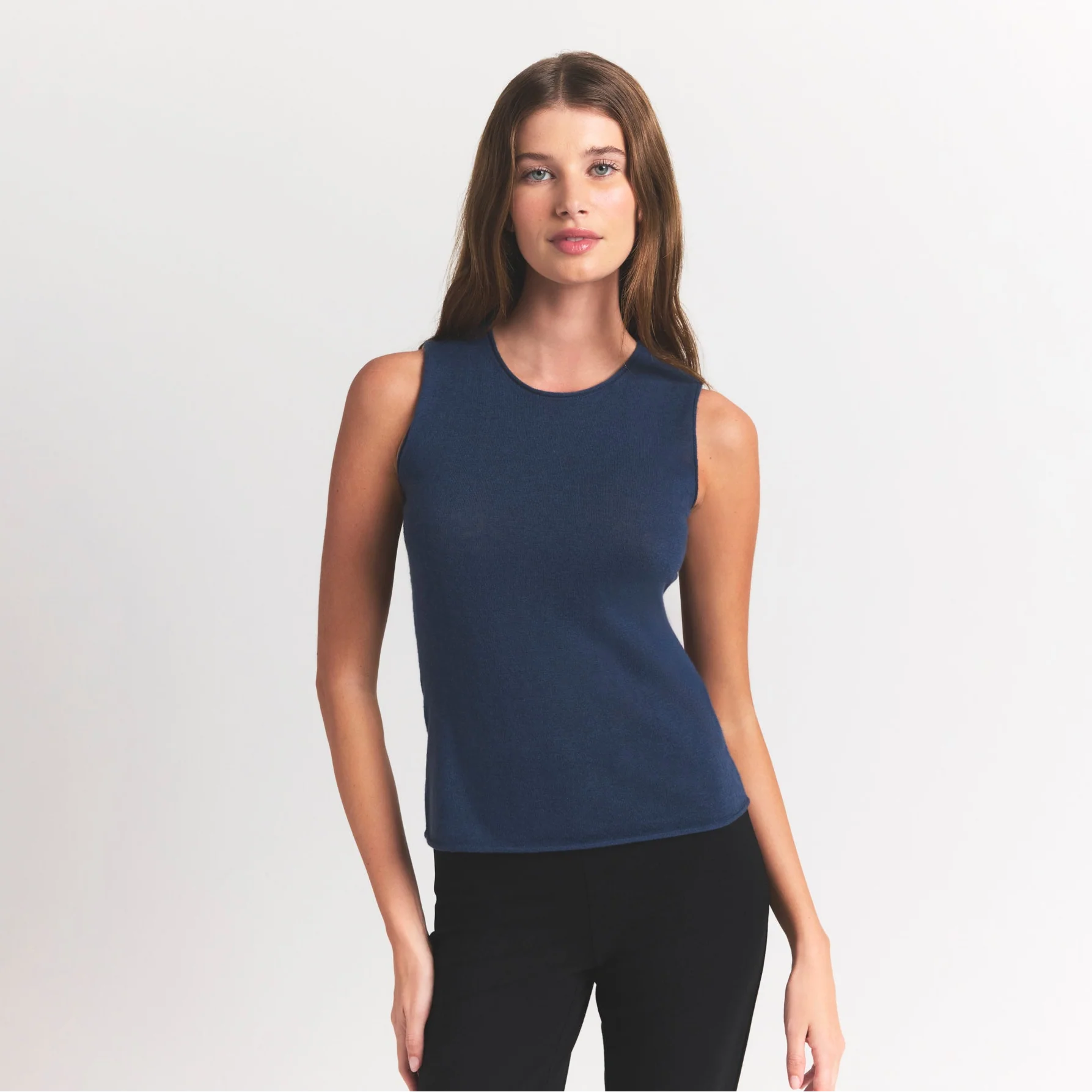 FEATHERWEIGHT CASHMERE SLEEVELESS TOP | INDIGO ON A MODEL SIDE VIEW S | FOCUS: 0.0, 1.0, 0.9