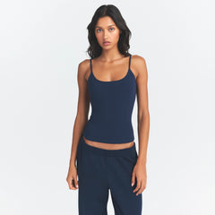 COTTON JERSEY SCOOP NECK CAMI | NAVY ON A MODEL SIDE VIEW @ | FOCUS: 0.0, 1.0, 0.9