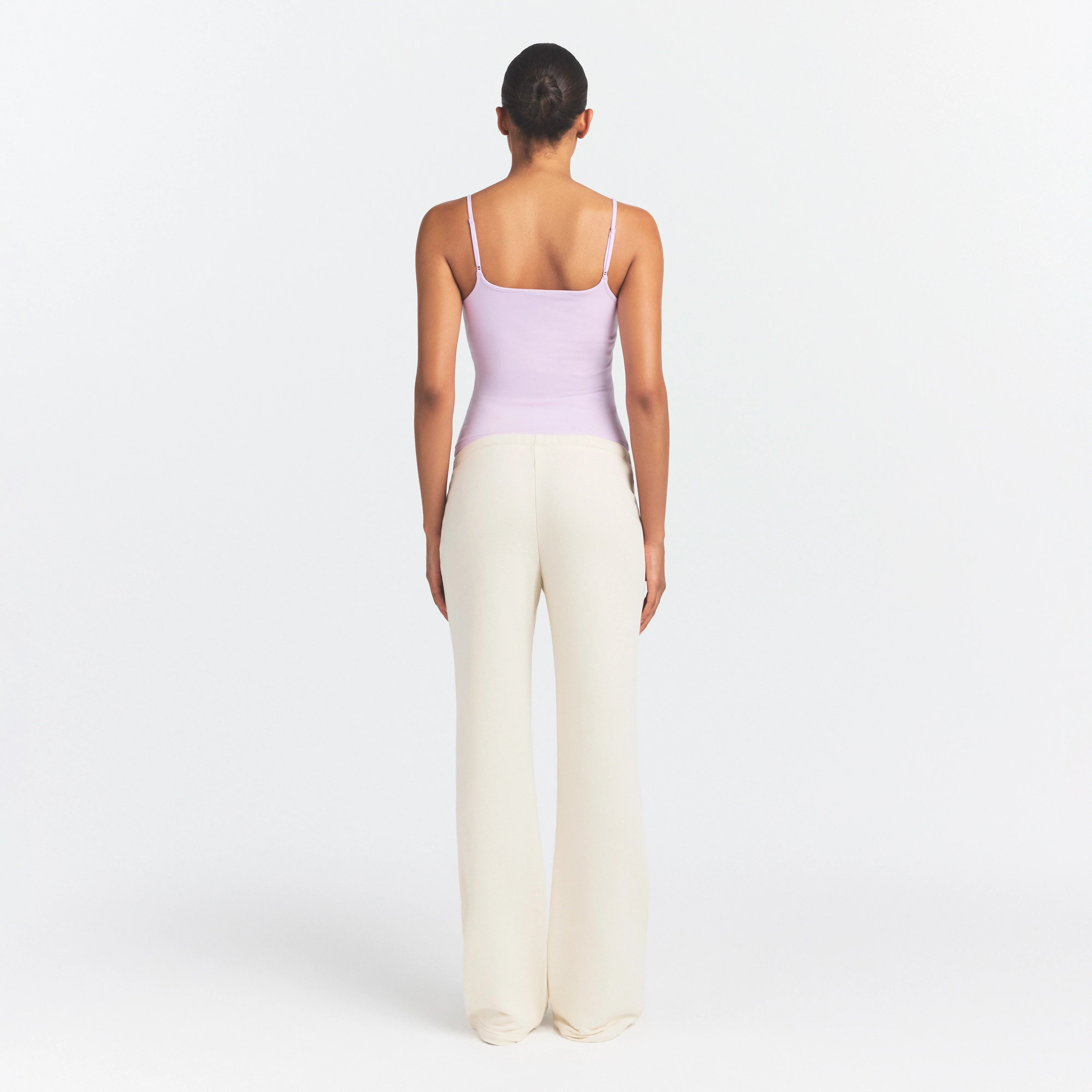 COTTON JERSEY SCOOP NECK CAMI | SUGAR PLUM ON A MODEL SIDE VIEW @ | FOCUS: 0.0, 1.0, 0.9