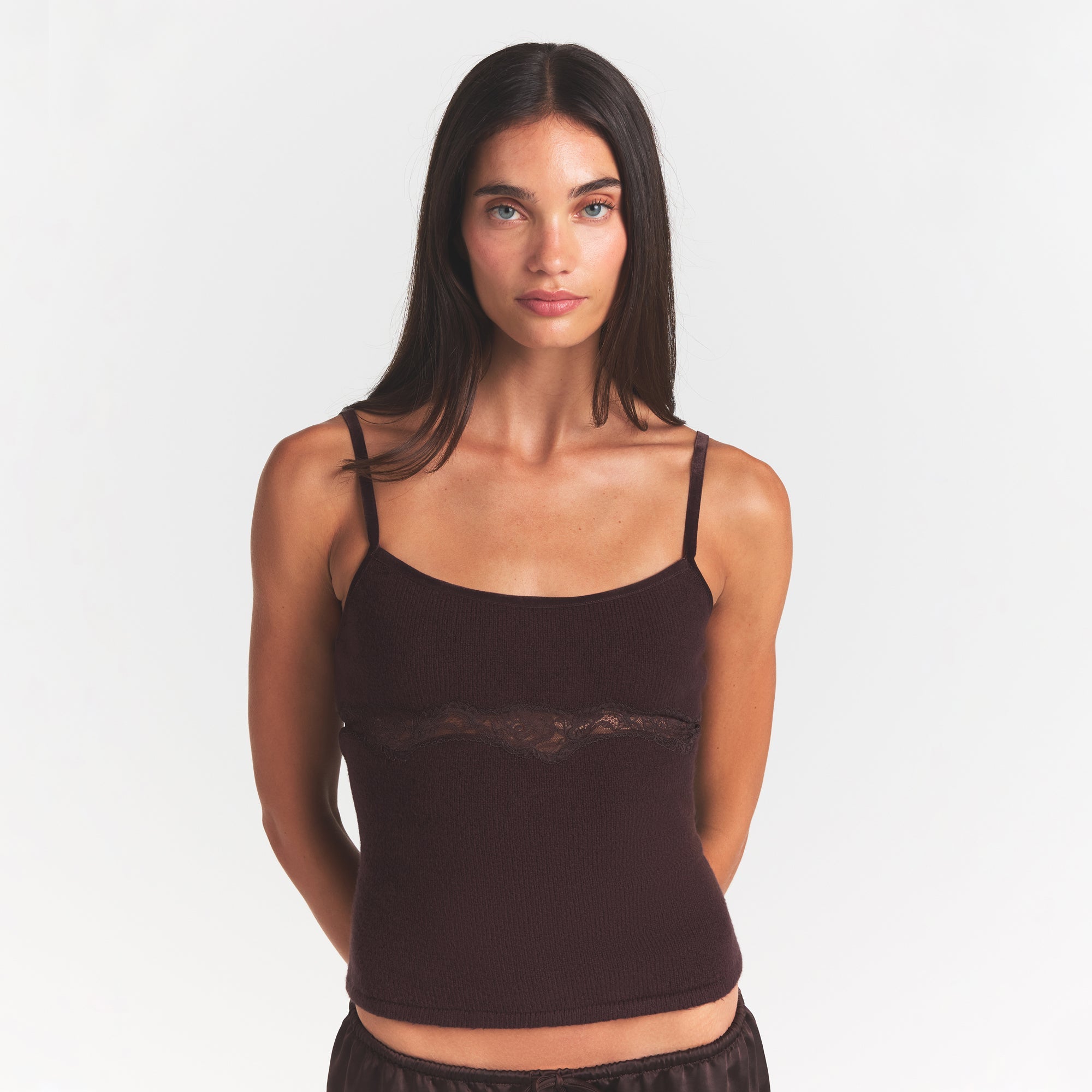 LACE KNIT TANK | PHOENIX ON A MODEL SIDE VIEW @ | FOCUS: 0.0, 1.0, 0.9