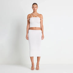 VETTESE X SKIMS SHEER MODAL TOP | ECRU ON A MODEL FRONT VIEW | FOCUS: 0.0, 1.0, 0.9 @ | FOCUS: 0.0, 1.0, 0.9