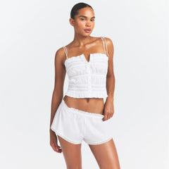COTTON POPLIN RUFFLE CAMI | SNOW ON A MODEL SIDE VIEW @ | FOCUS: 0.0, 1.0, 0.9
