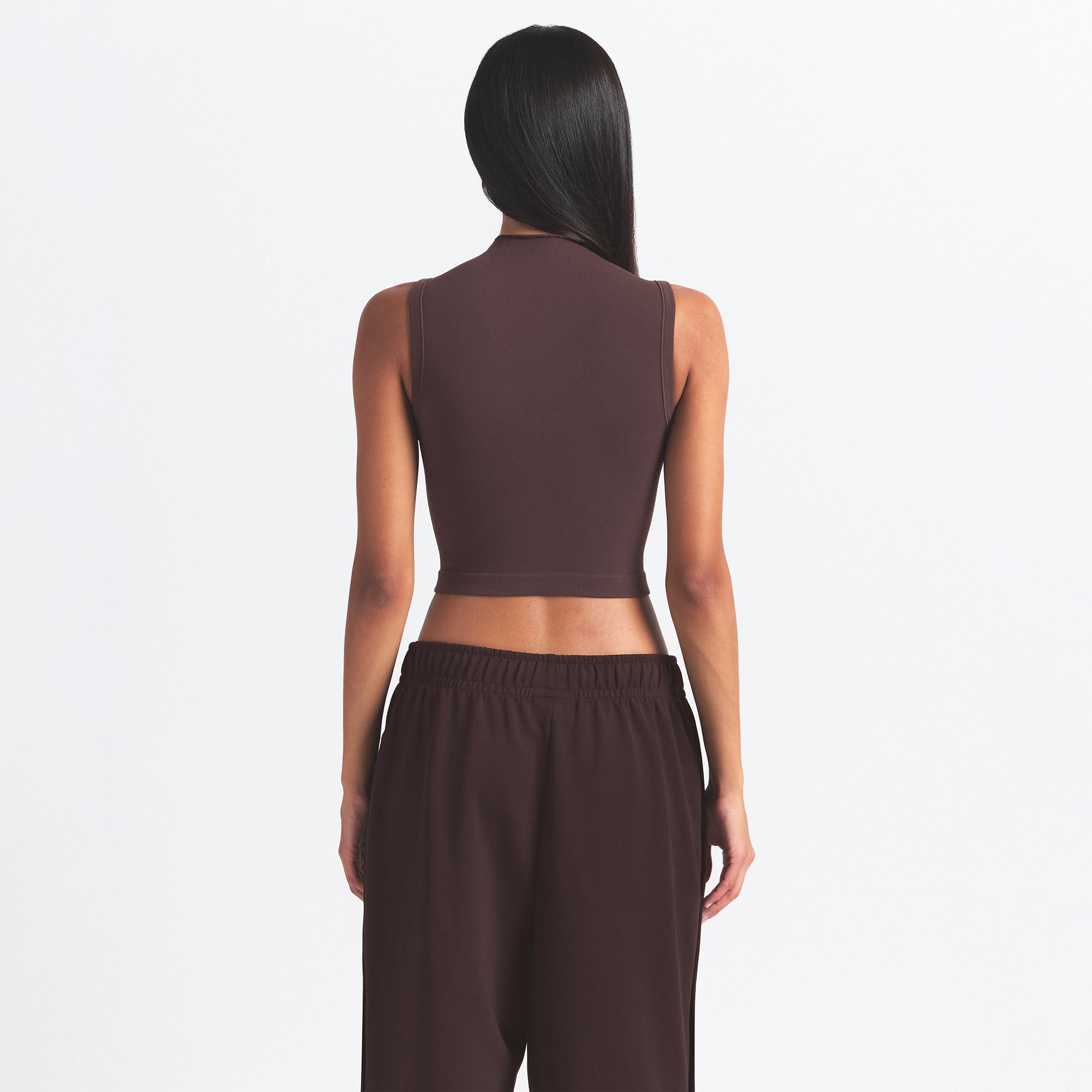 NikeSKIMS VINTAGE SEAMLESS MOCK NECK BRA TOP | PHOENIX ON A MODEL SIDE VIEW