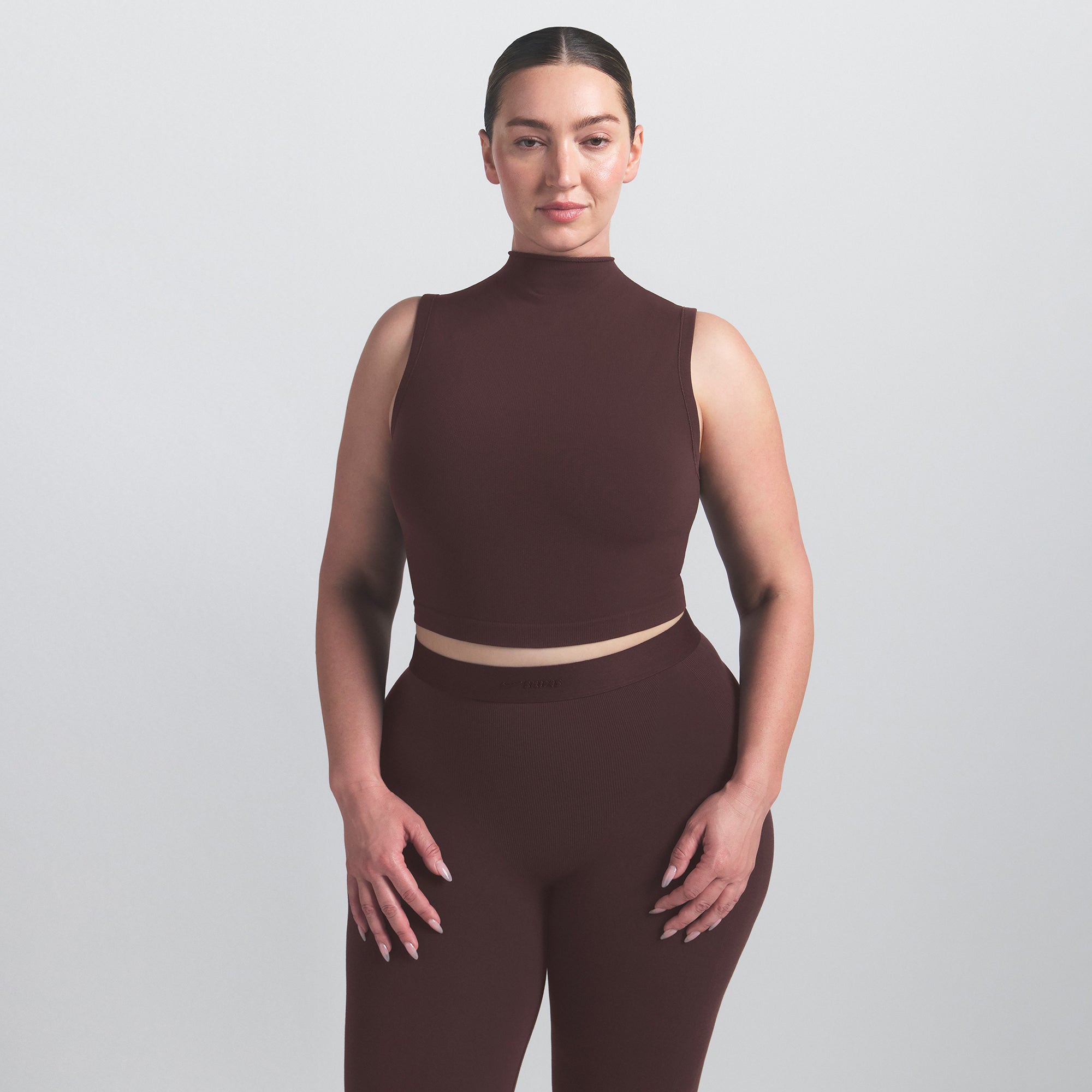 NikeSKIMS VINTAGE SEAMLESS MOCK NECK BRA TOP | PHOENIX ON A MODEL SIDE VIEW