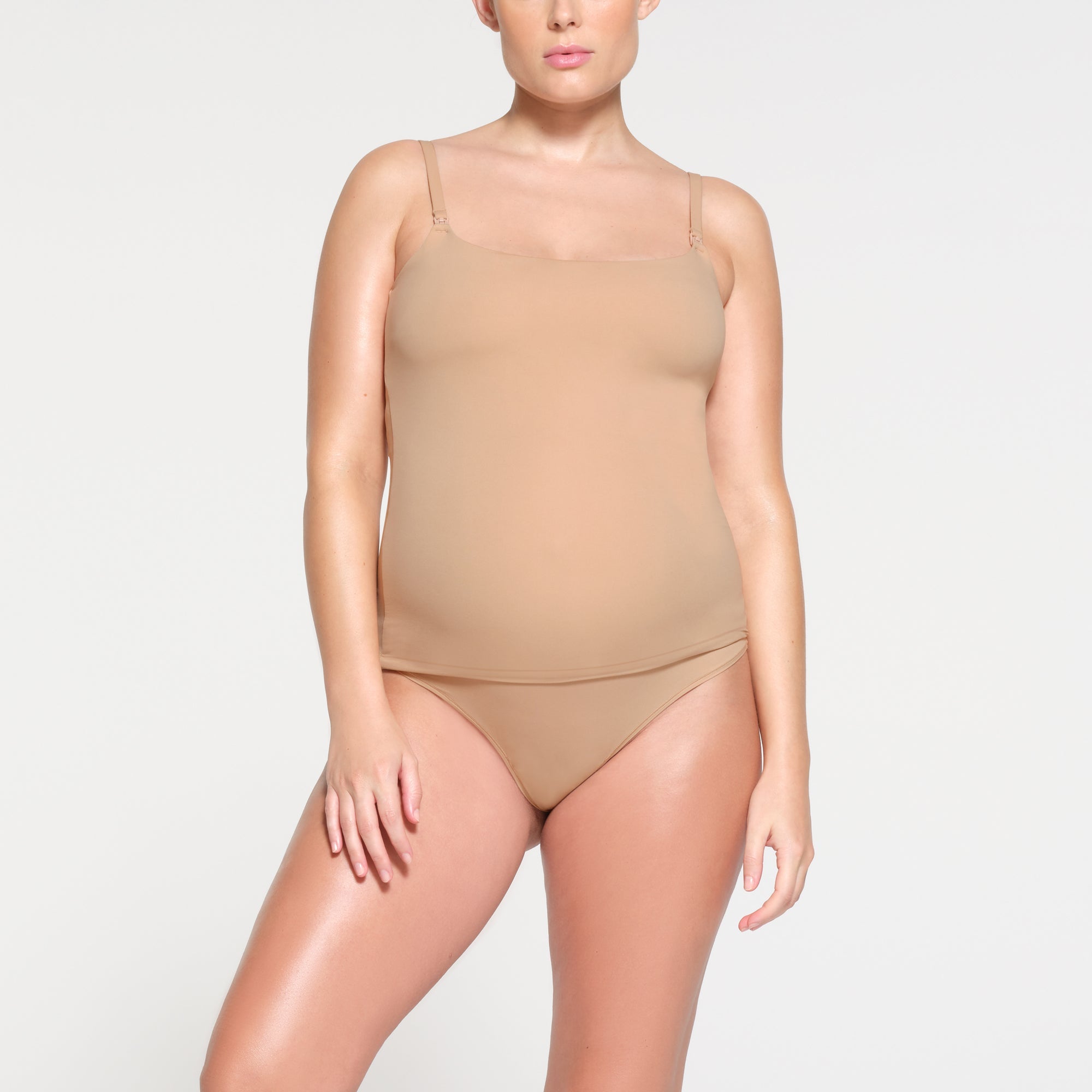 FITS EVERYBODY MATERNITY NURSING TANK  | CLAY ON A MODEL FRONT VIEW