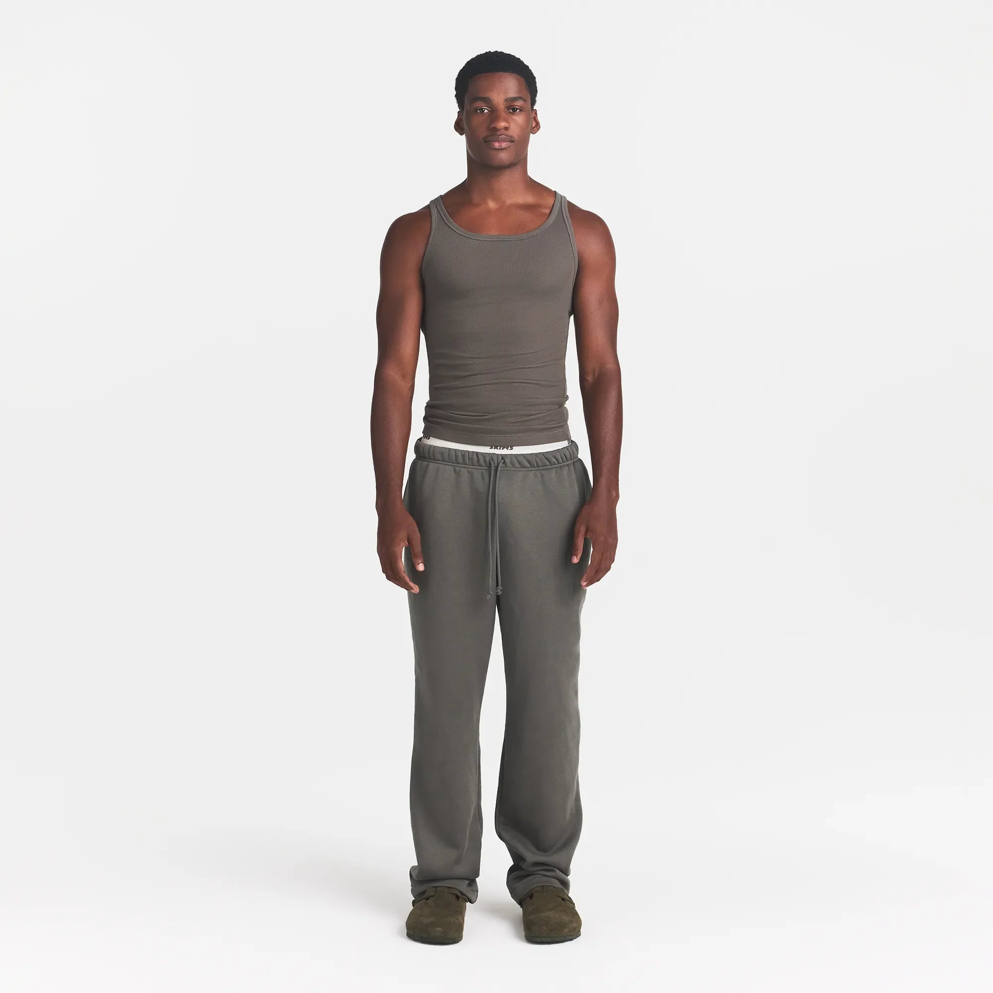 SKIMS COTTON MENS RIB TANK 3-PACK | JUNGLE MULTI ON A MODEL FRONT VIEW @ | FOCUS: 0.0, 1.0, 0.9