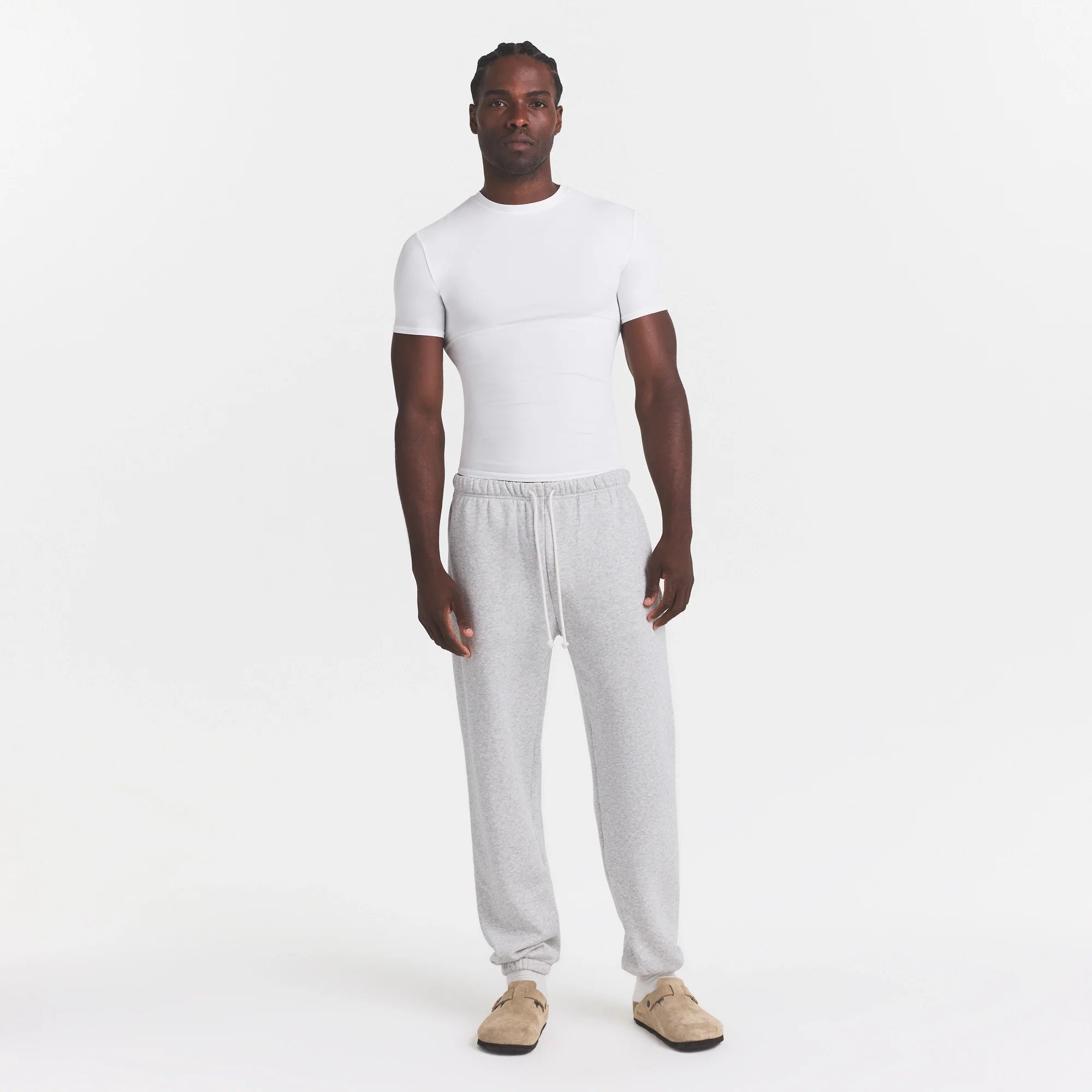 FITS EVERYBODY MENS SLIM T-SHIRT | MARBLE ON A MODEL FRONT VIEW @ | FOCUS: 0.0, 1.0, 0.9