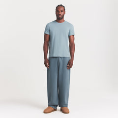 SKIMS COTTON MENS CLASSIC T-SHIRT | SKY ON A MODEL FRONT VIEW @ | FOCUS: 0.0, 1.0, 0.9