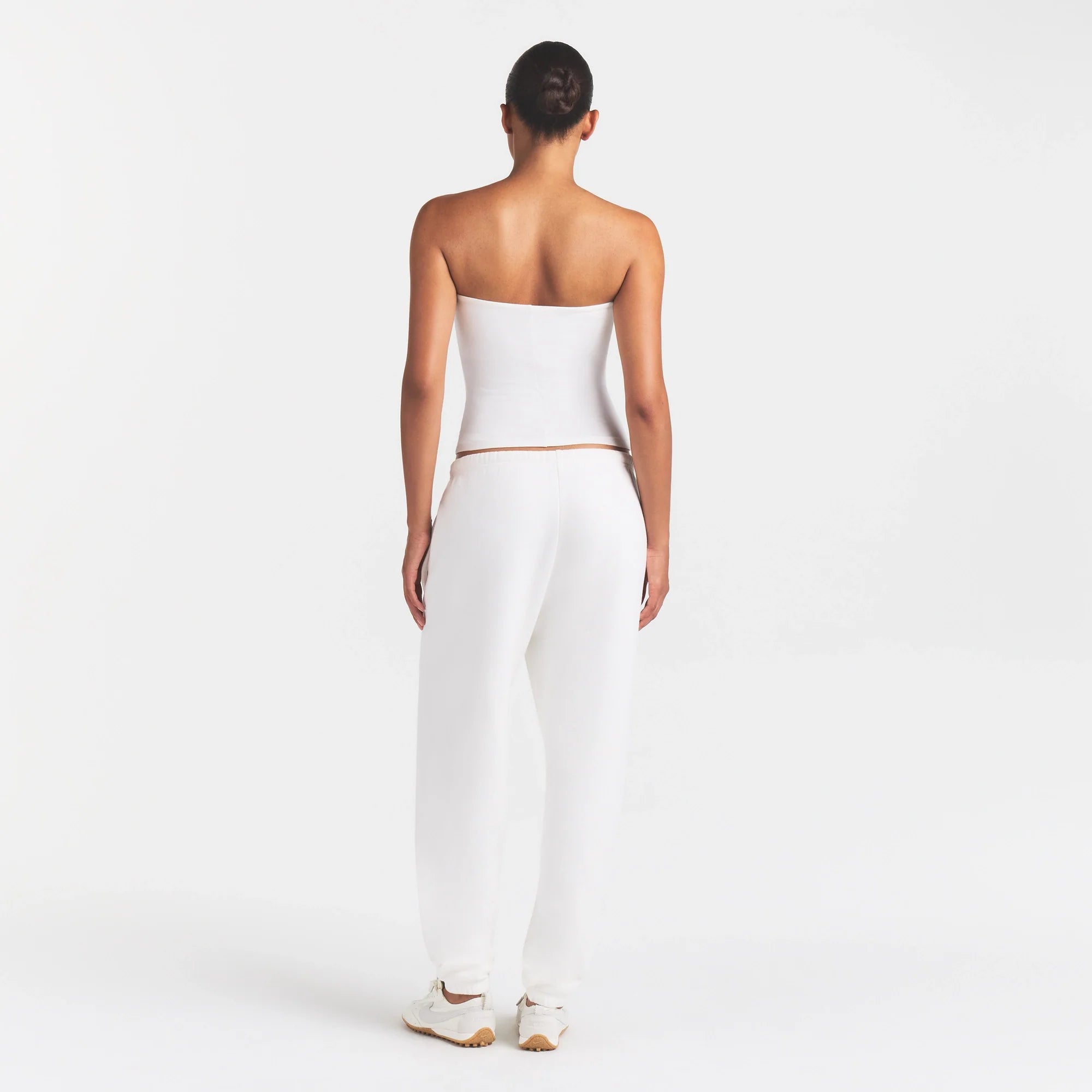 COTTON JERSEY TUBE TOP | MARBLE ON A MODEL FRONT VIEW @ | FOCUS: 0.0, 1.0, 0.9