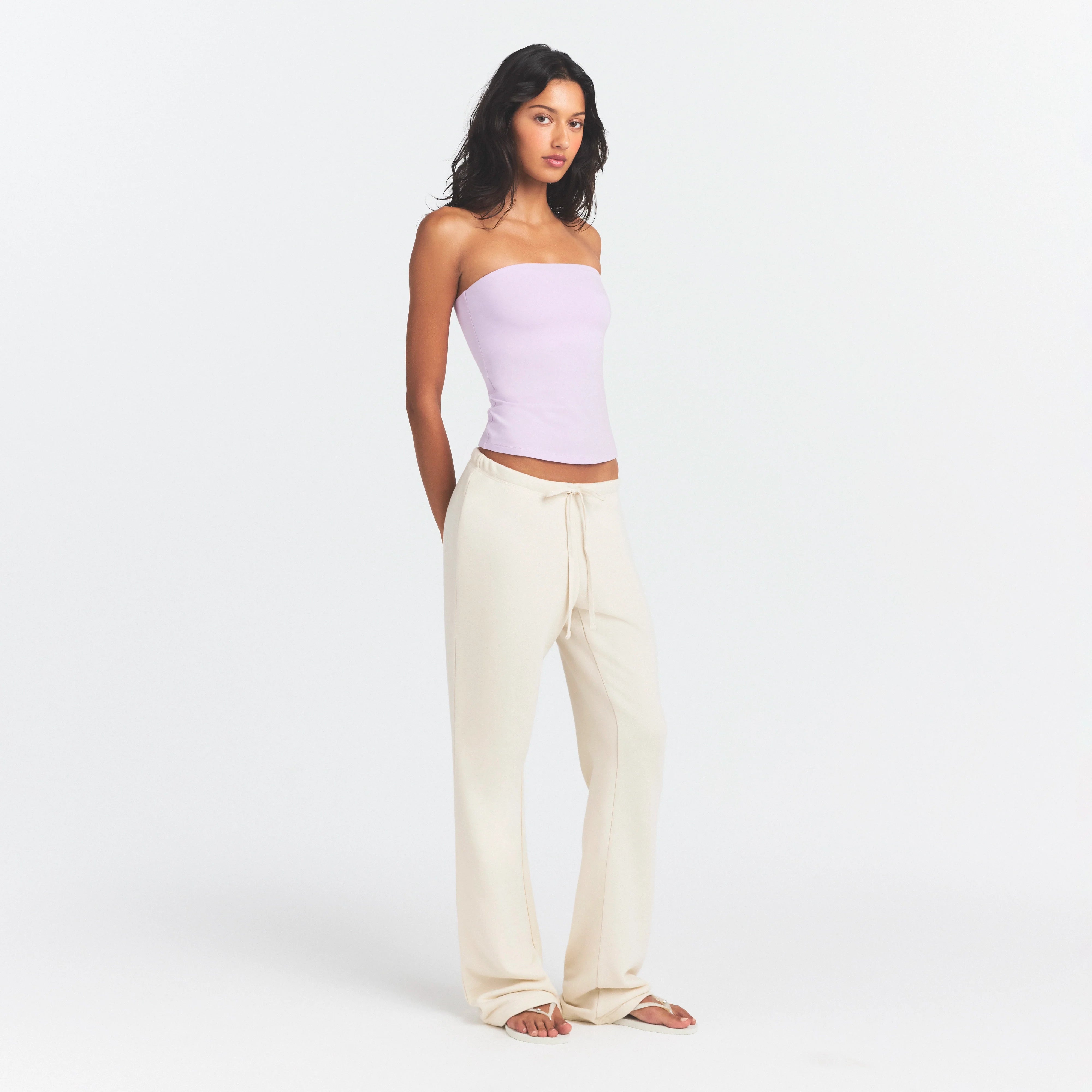 COTTON JERSEY TUBE TOP | SUGAR PLUM ON A MODEL SIDE VIEW @ | FOCUS: 0.0, 1.0, 0.9