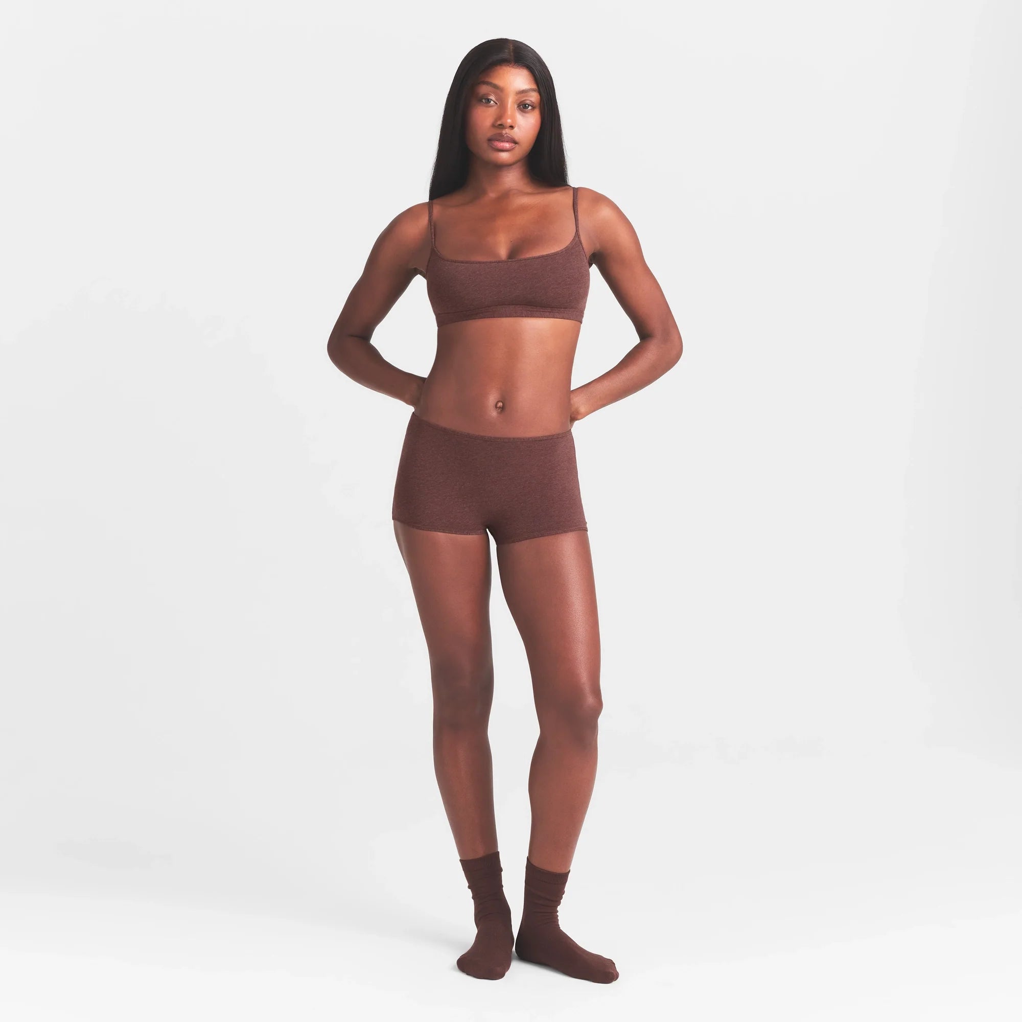 EVERYDAY COTTON BOY SHORT | COCOA HEATHER ON A MODEL FRONT  VIEW @ | FOCUS: 0.0, 1.0, 0.9