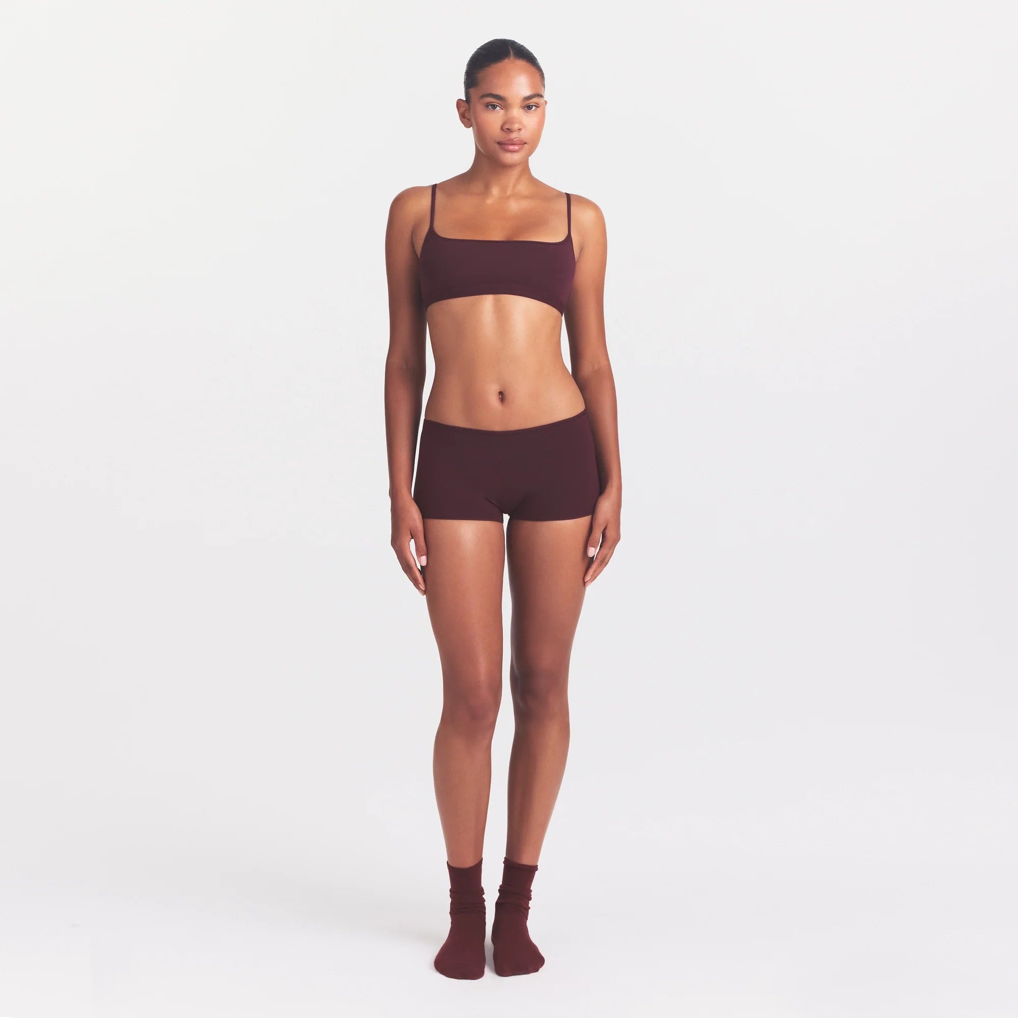 EVERYDAY COTTON BOY SHORT | CURRANT ON MODEL @ | FOCUS: 0.0, 1.0, 0.9