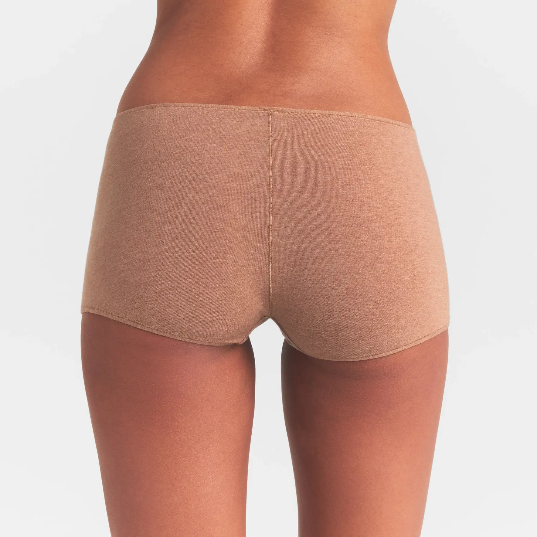 EVERYDAY COTTON BOY SHORT | SIENNA HEATHER ON A MODEL SIDE  VIEW @ | FOCUS: 0.0, 1.0, 0.9