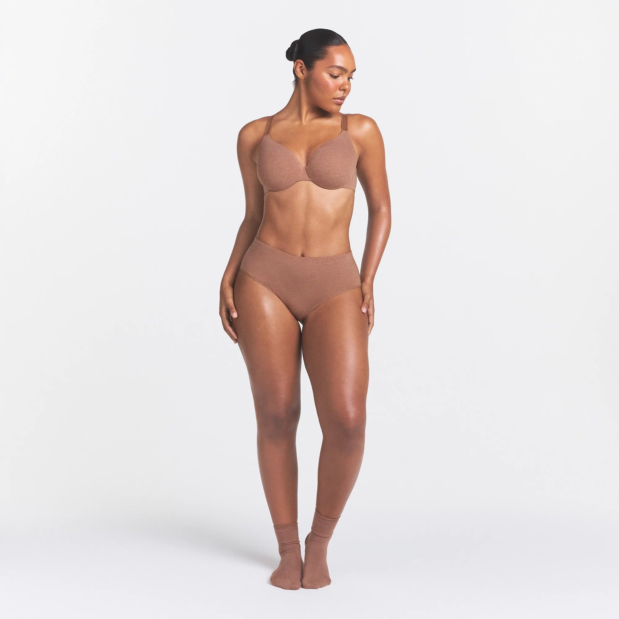 EVERYDAY COTTON BRIEF | SIENNA HEATHER ON A MODEL FRONT VIEW @ | FOCUS: 0.0, 1.0, 0.9