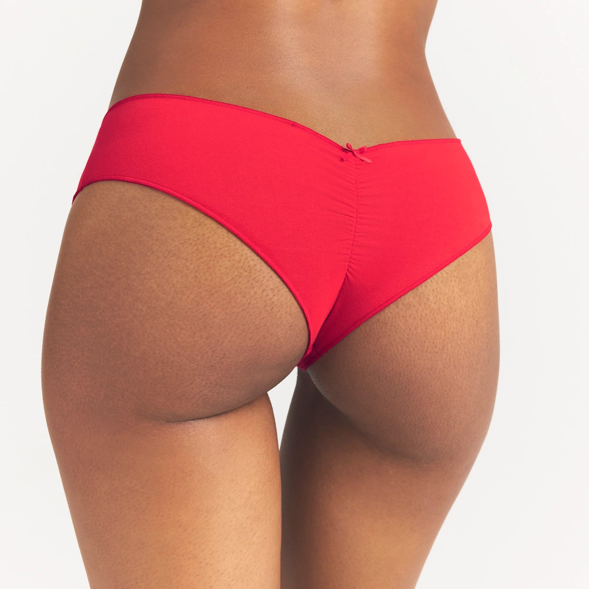 LIGHTWEIGHT COTTON RUCHED BACK HIPSTER 10-PACK | DAINTY FLORAL MULTI ON A MODEL SIDE VIEW @ | FOCUS: 0.0, 1.0, 0.9