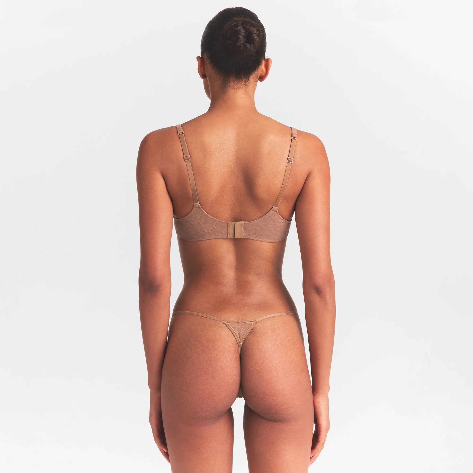 EVERYDAY COTTON STRING THONG | SIENNA HEATHER ON A MODEL SIDE  VIEW @ | FOCUS: 0.0, 1.0, 0.9