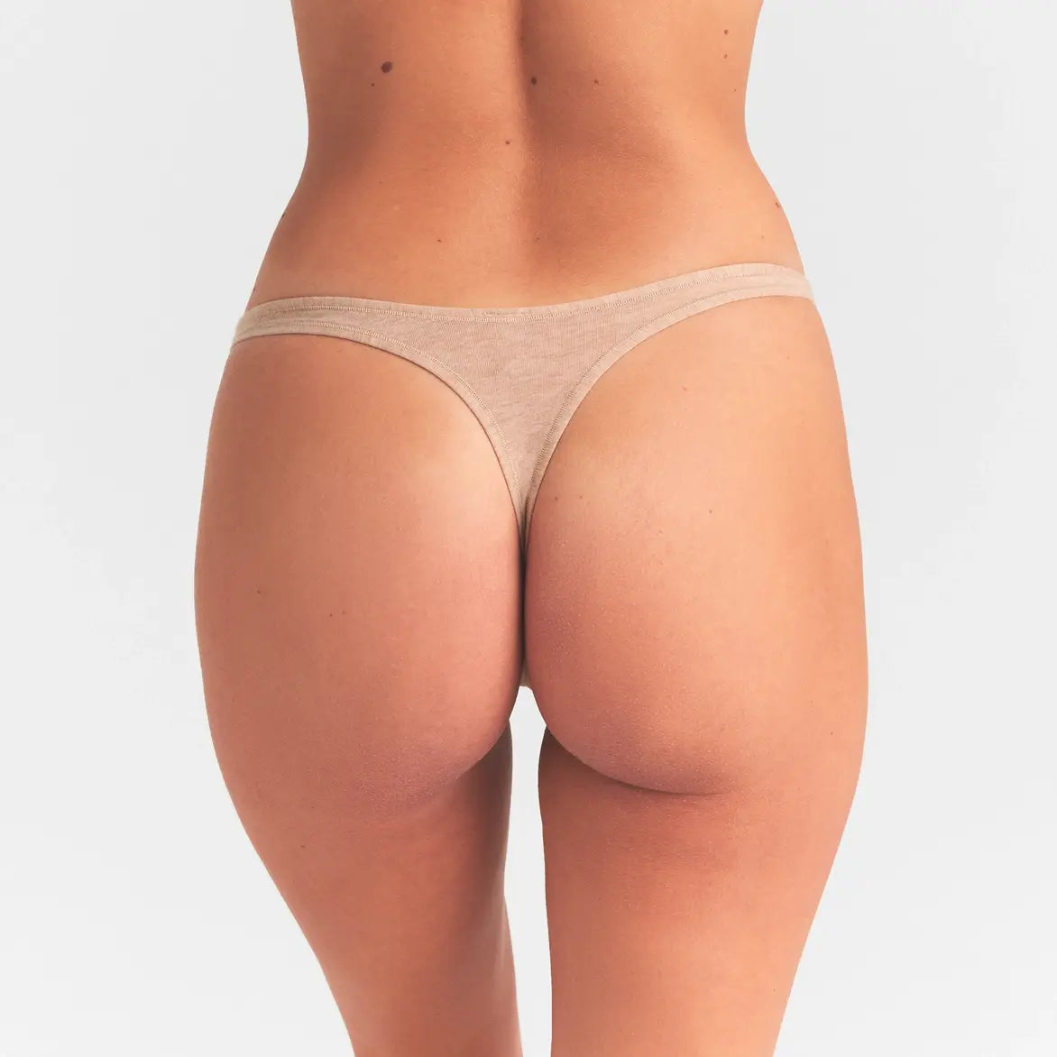 EVERYDAY COTTON THONG | CLAY HEATHER ON A MODEL SIDE  VIEW @ | FOCUS: 0.0, 1.0, 0.9