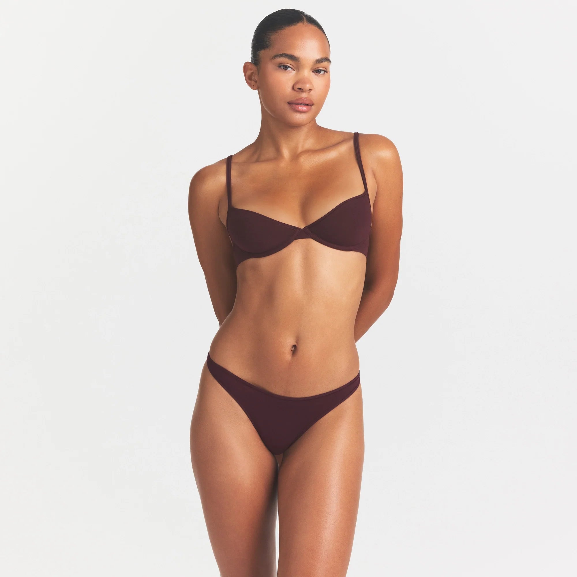 EVERYDAY COTTON THONG | CURRANT ON MODEL @ | FOCUS: 0.0, 1.0, 0.9