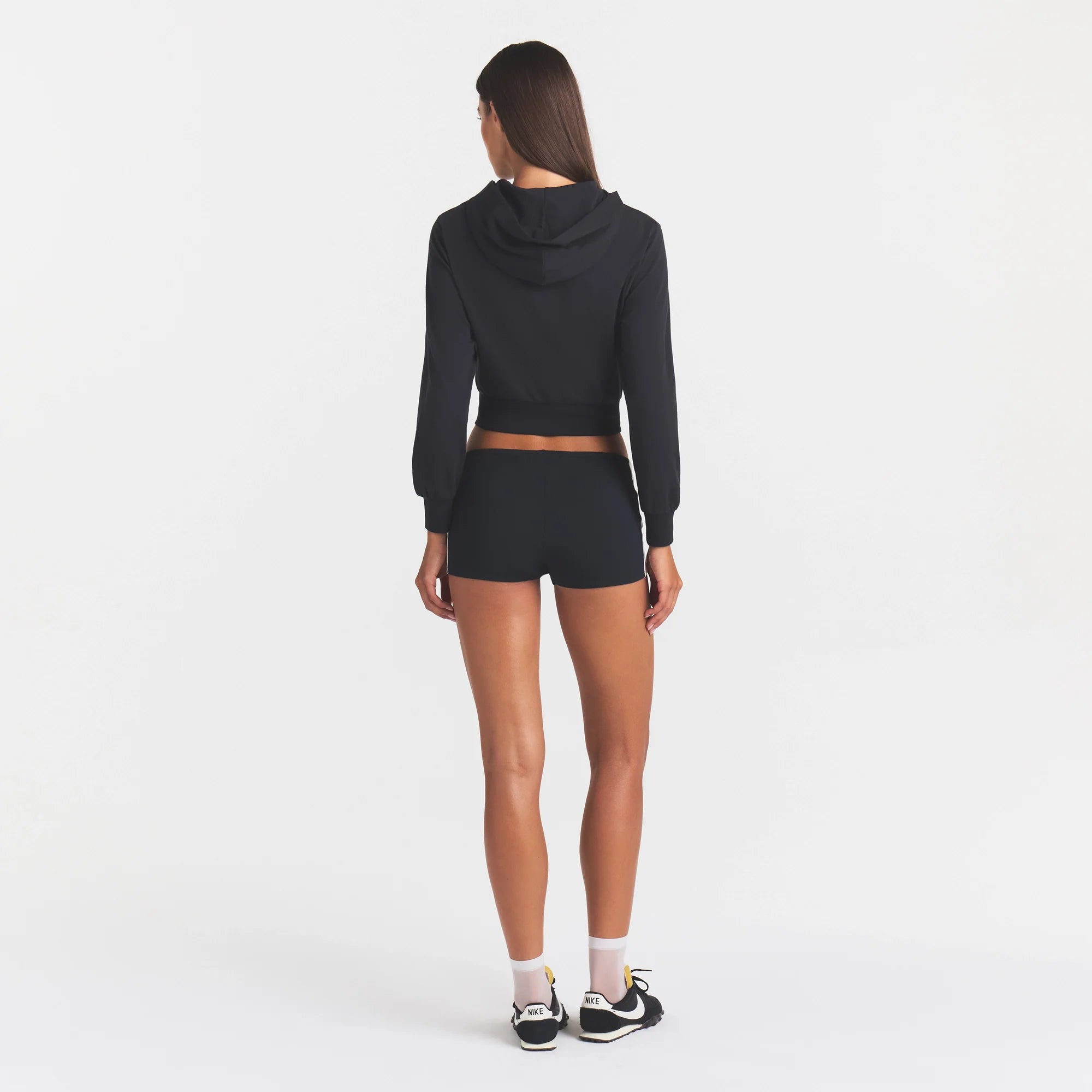 COTTON JERSEY ZIP UP HOODIE | SOOT ON A MODEL BACK VIEW @ | FOCUS: 0.0, 1.0, 0.9