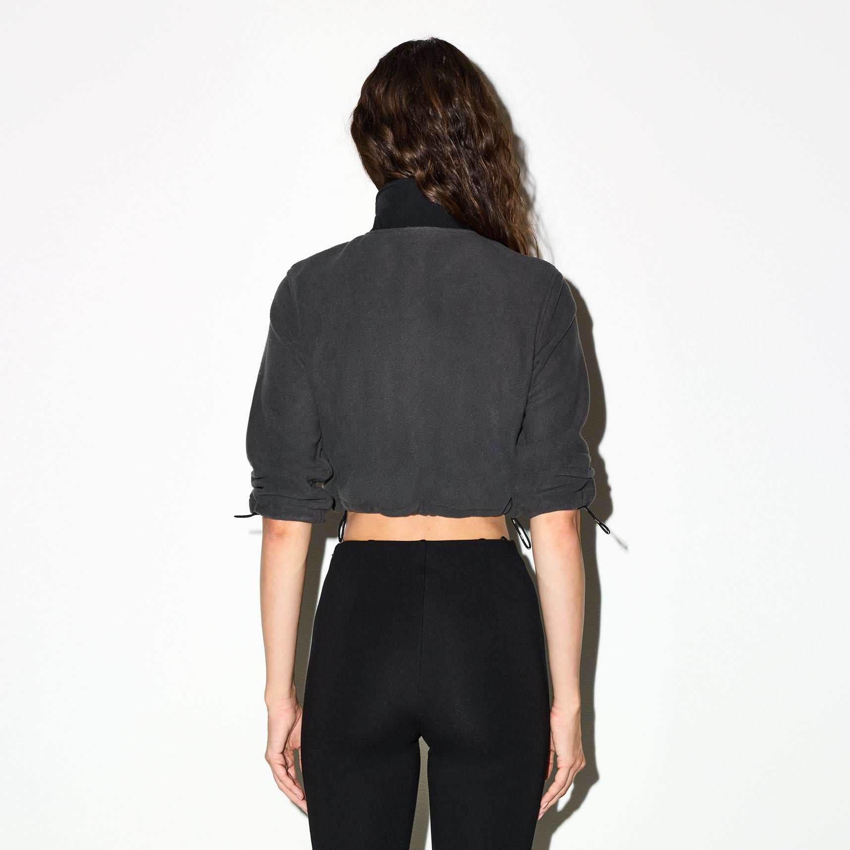 OUTDOOR FLEECE SHRUNKEN ZIP UP JACKET | ASH ON A MODEL SIDE VIEW @ | FOCUS: 0.0, 1.0, 0.9